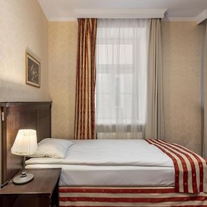 Standard Room with 1 Single Bed